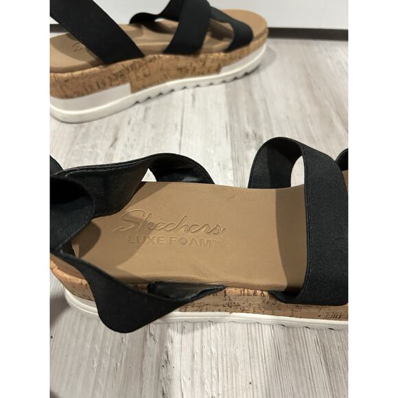 Skechers Luxe Foam Sandals Size 8 Boho Cork Wedge Heel Black Stretchy Straps - Picture 5 of 9